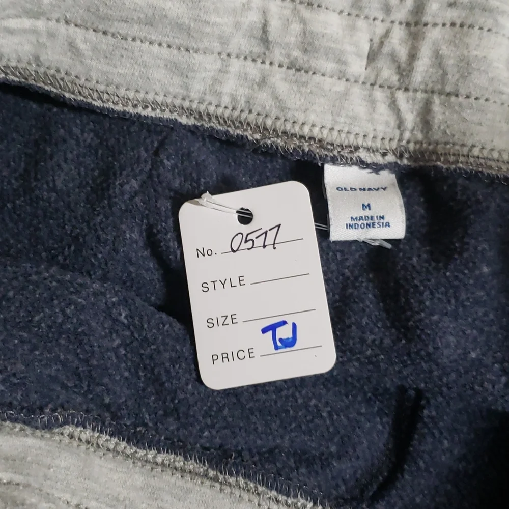 Old Navy Blue Drawstring shorts (0577) - Picture 3 of 4